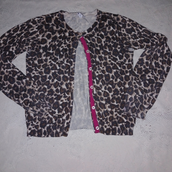 est. 1989 Place Cheetah Print Button Down Cardigan Sweater Size Large - Picture 1 of 10